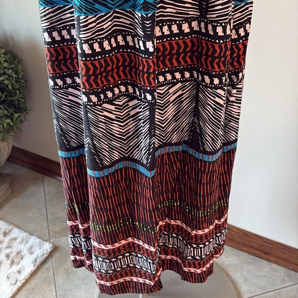 Xhilaration tribal Smocked Strapless maxi Sundress
Size XXL Multicolor Rayon - Picture 6 of 14